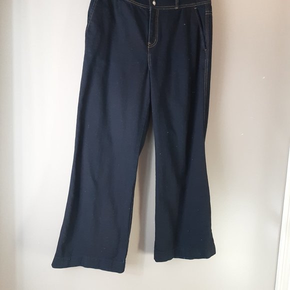Ralph Lauren Women's High Rise, Dark Wash, Wide Leg Jeans Size 10 - Picture 3 of 14